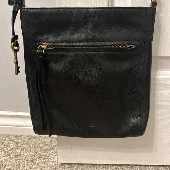 Purse - Picture 2 of 4